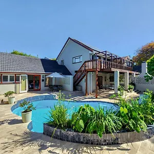 Guest house Branch & Vine - Constantia - Formerly Pinoak